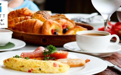 Arabic and international breakfast buffet for one adult